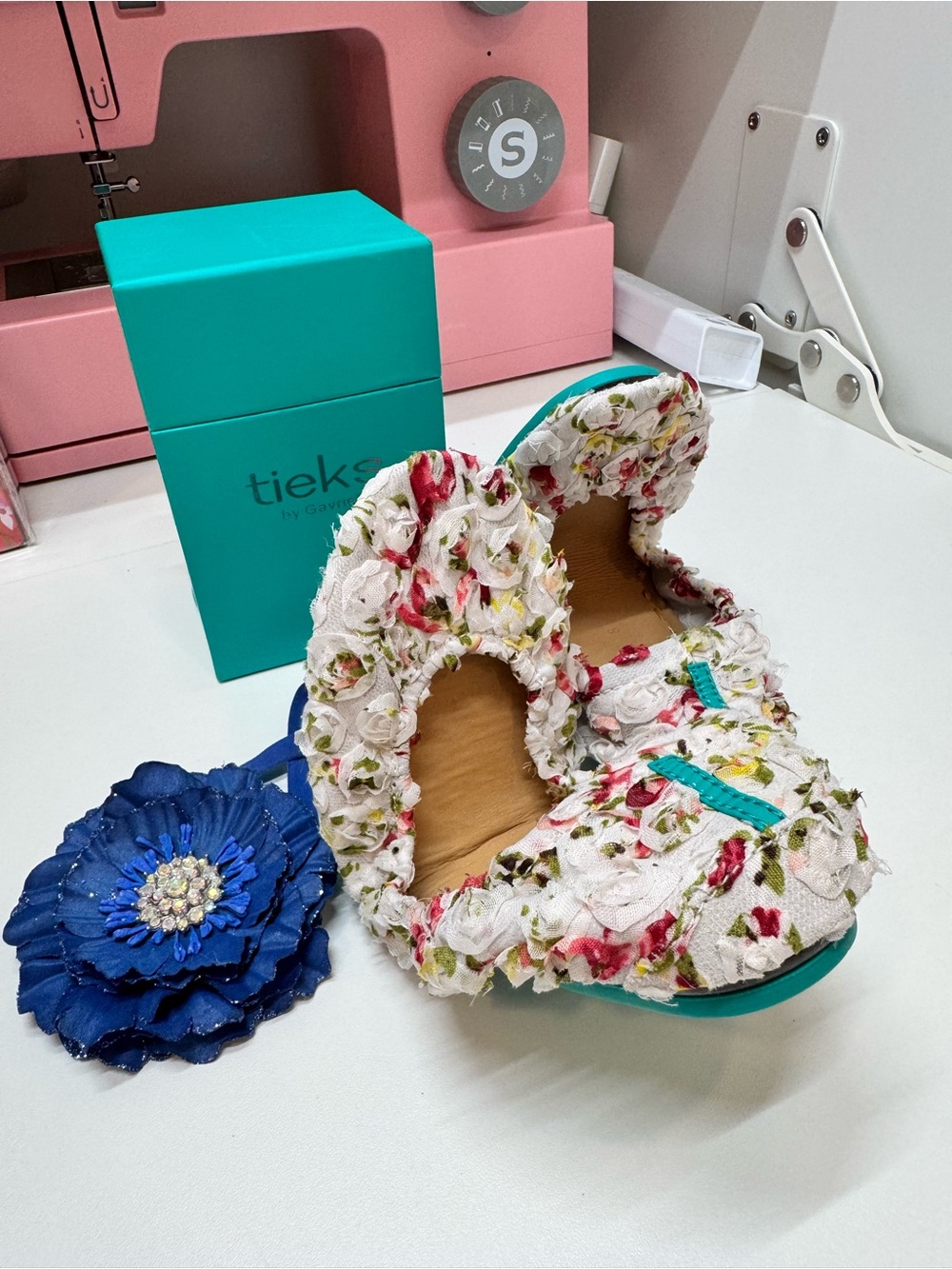 Tieks Women’s Flats Rose Garden - Picture 7 of 8